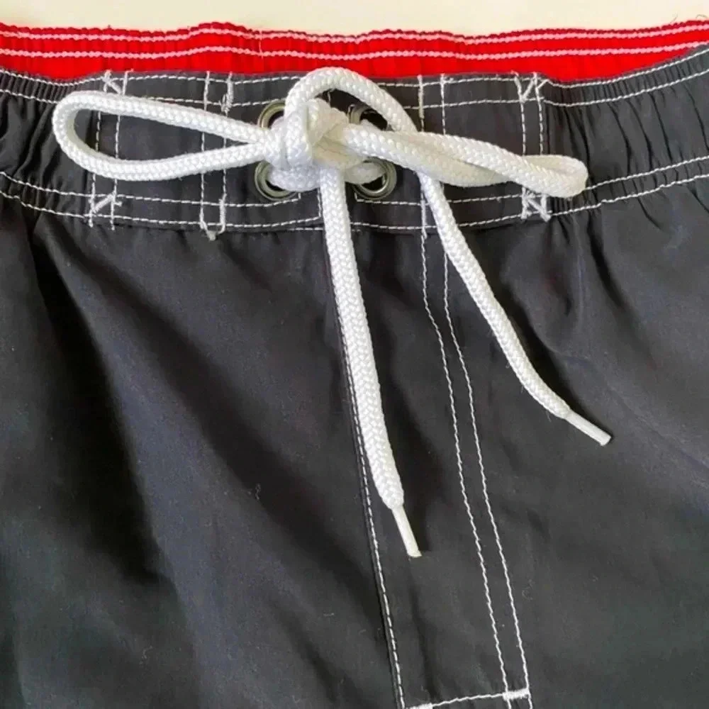 Sonoma Goods For Life Men’s Swim Trunks Medium Black Red Cargo